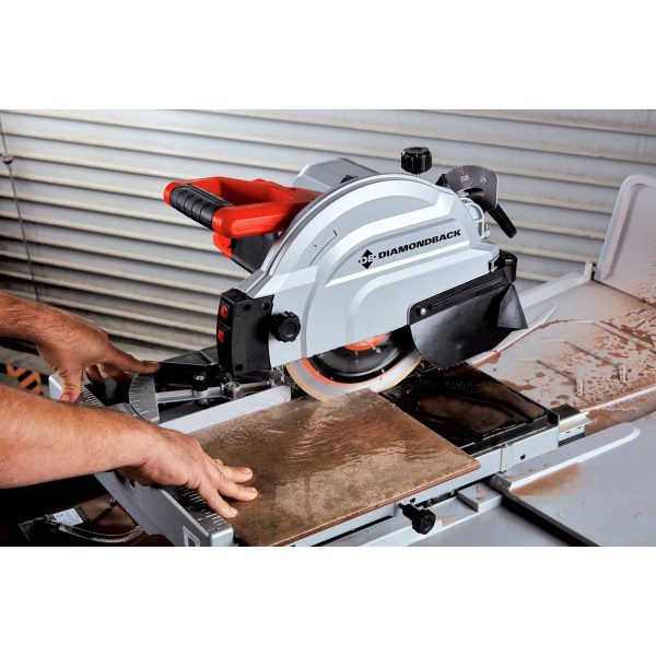 DIAMONDBACK - 15 Amp, 10 in. Wet Tile Saw with Sliding Table and Extended Rip Capacity - 64684 - Imagen 15