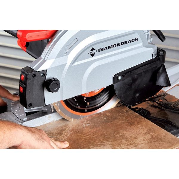 DIAMONDBACK - 15 Amp, 10 in. Wet Tile Saw with Sliding Table and Extended Rip Capacity - 64684 - Imagen 17