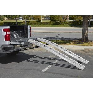Rampas de aluminio arqueadas de 3000 lb de capacidad, 90 x 12 pulgadas, juego de 2 | 58115