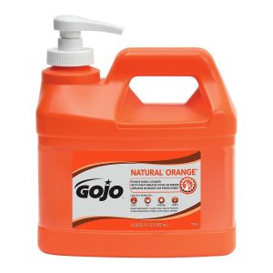 Limpiador de manos con piedra pómez natural naranja GOJO, botella con bomba de 1/2 galón | 73228